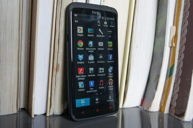 HTC One X+ (14).jpg